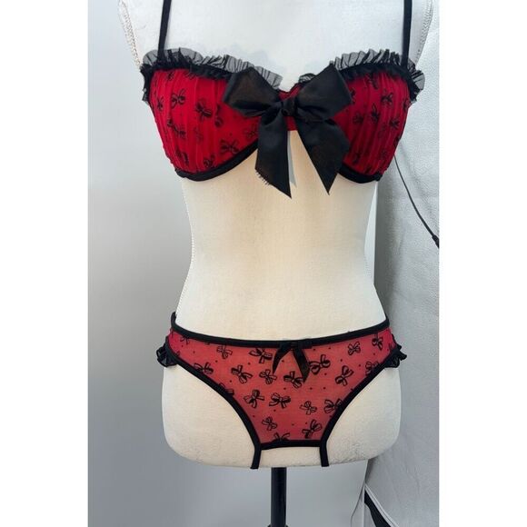 Red & Black Sheer Lingerie Set – Size Large – Crotchless – Bow Print – Ruffle Tr - Picture 2 of 12